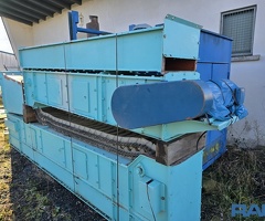 Winkelbecherwerk